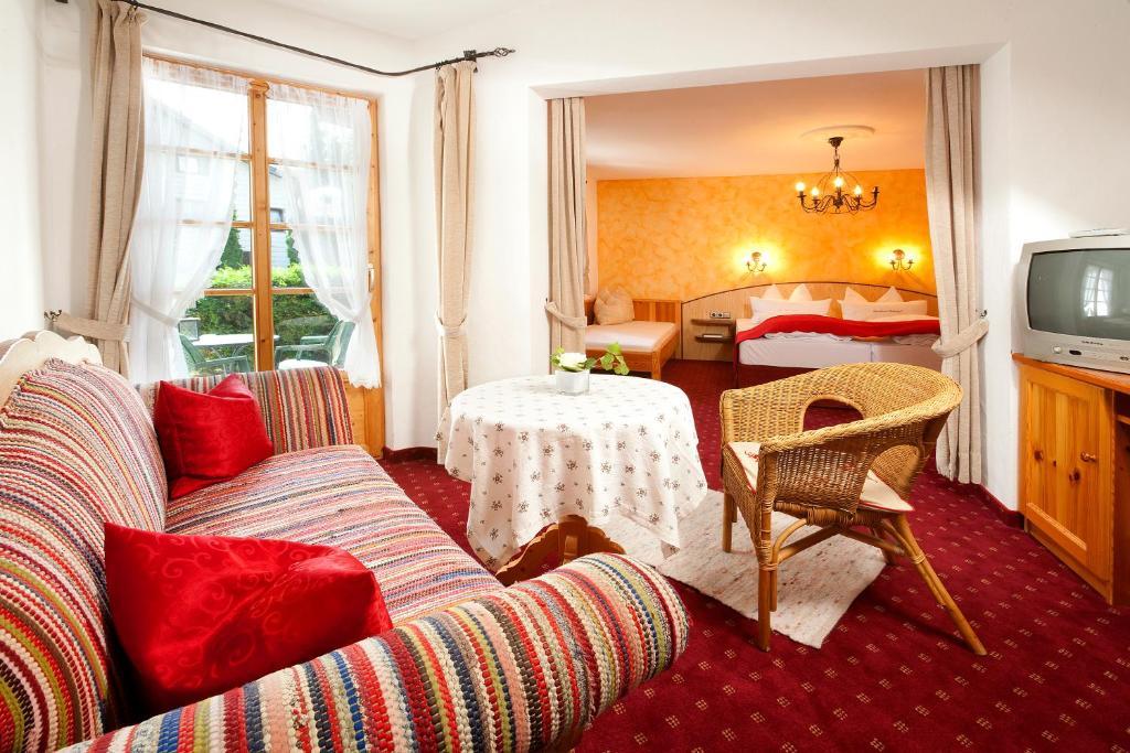Landhotel Huberhof Швангау Стая снимка